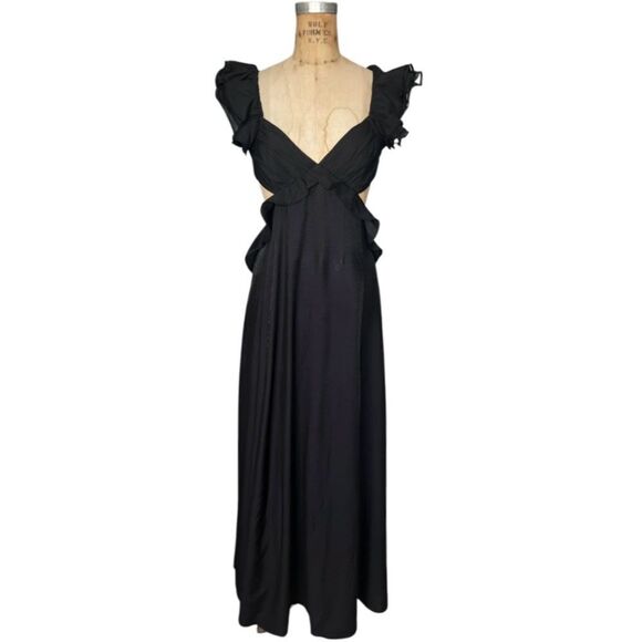 Roselvelvet Elegant Black Dress with Ruffled Shoulders and Open Back Size S,M - Picture 1 of 6